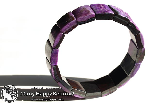 �p���[�X�g�[���u���X���b�g