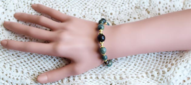 �p���[�X�g�[���u���X���b�g