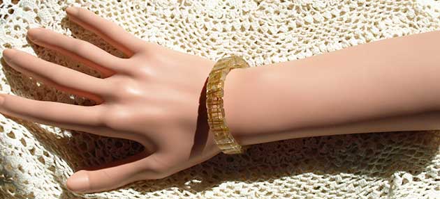 �p���[�X�g�[���u���X���b�g