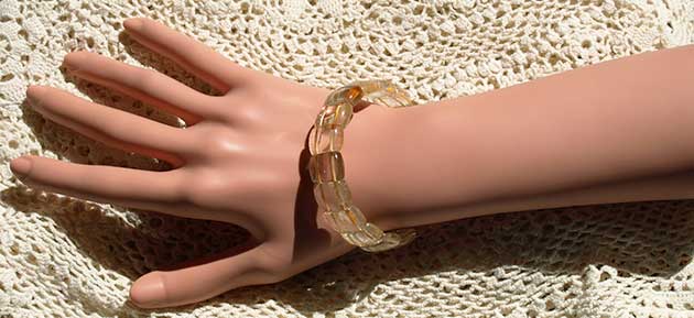 �p���[�X�g�[���u���X���b�g