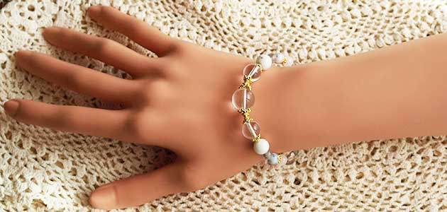 �p���[�X�g�[���u���X���b�g