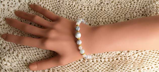 �p���[�X�g�[���u���X���b�g