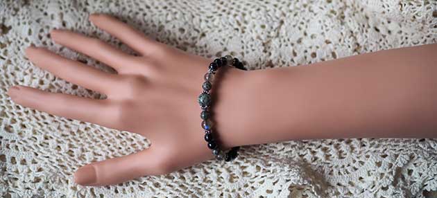 �p���[�X�g�[���u���X���b�g