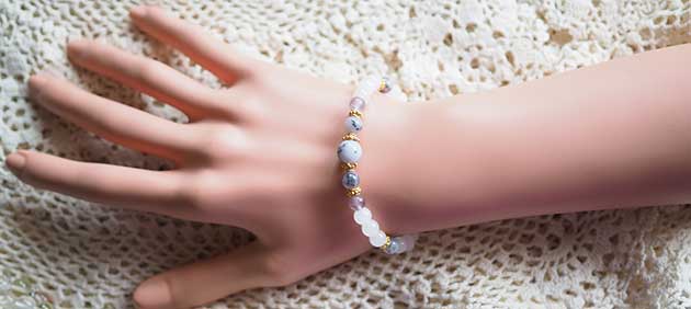 �p���[�X�g�[���u���X���b�g