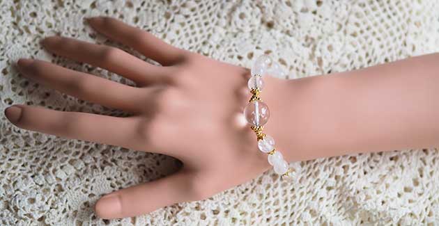 �p���[�X�g�[���u���X���b�g