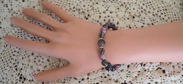 �p���[�X�g�[���u���X���b�g