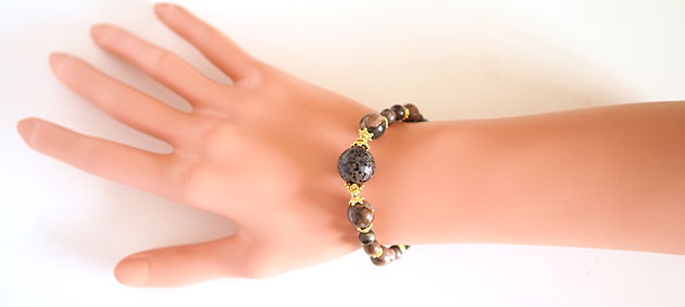 �p���[�X�g�[���u���X���b�g