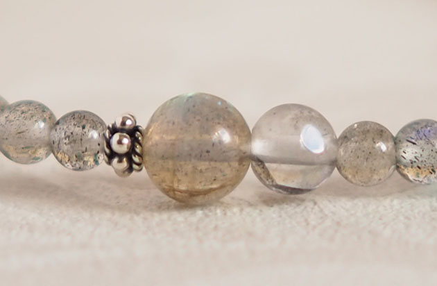 �p���[�X�g�[���u���X���b�g