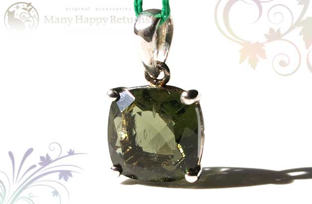 �p���[�X�g�[���W���G���[