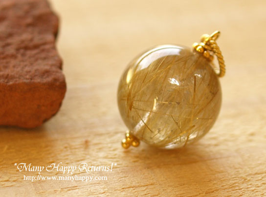 �p���[�X�g�[���l�b�N���X