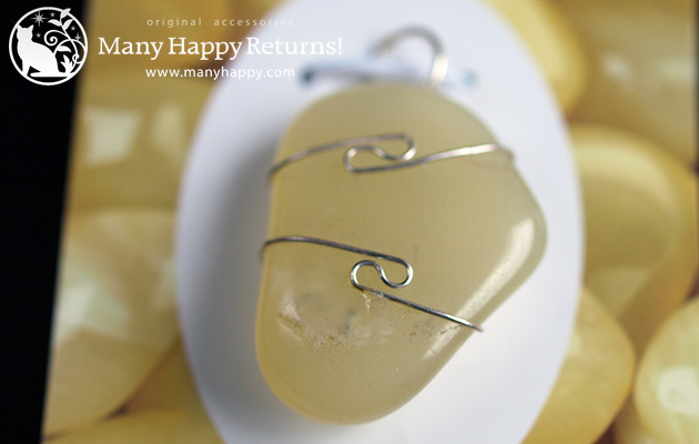 �p���[�X�g�[���l�b�N���X