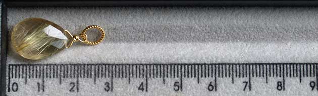 �p���[�X�g�[���y���_���g�g�b�v