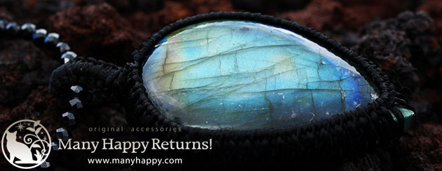 �p���[�X�g�[���y���_���g�g�b�v