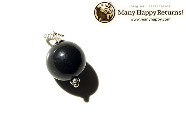 �p���[�X�g�[���l�b�N���X