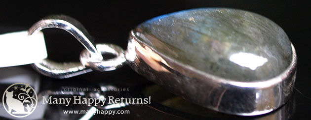 �p���[�X�g�[���y���_���g�g�b�v