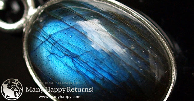 �p���[�X�g�[���y���_���g�g�b�v