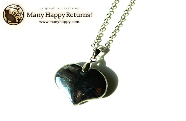 �p���[�X�g�[���l�b�N���X