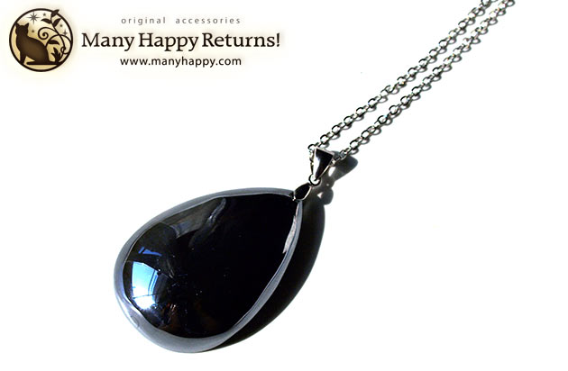 �p���[�X�g�[���l�b�N���X