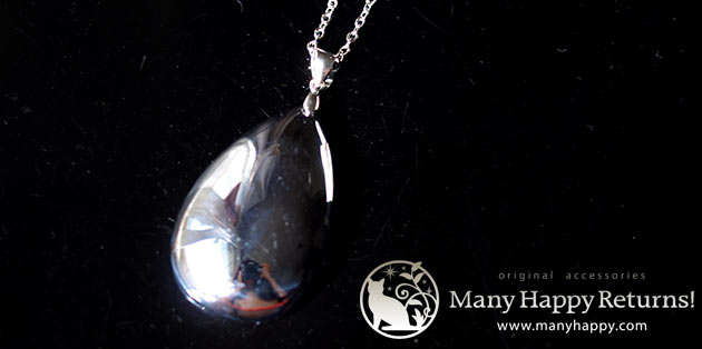 �p���[�X�g�[���l�b�N���X