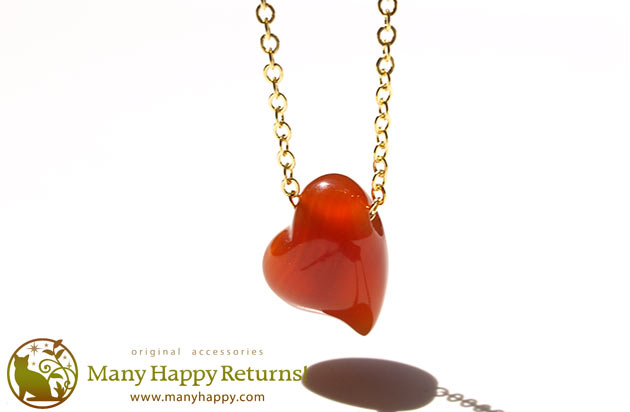 �p���[�X�g�[���l�b�N���X