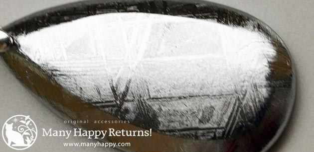 �p���[�X�g�[���y���_���g�g�b�v