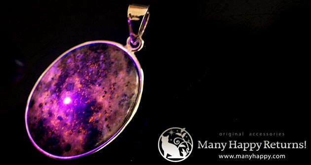 �p���[�X�g�[���y���_���g�g�b�v