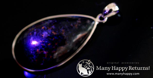 �p���[�X�g�[���y���_���g�g�b�v