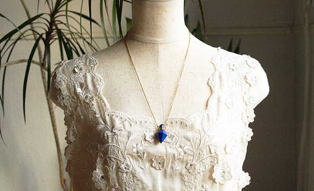 �p���[�X�g�[���y���_���g�g�b�v