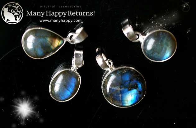 �p���[�X�g�[���l�b�N���X