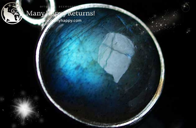 �p���[�X�g�[���y���_���g�g�b�v