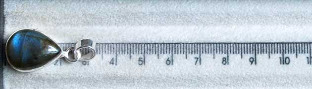 �p���[�X�g�[���l�b�N���X