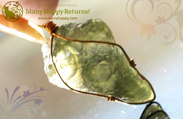 �p���[�X�g�[���y���_���g�g�b�v