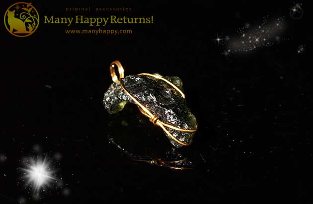 �p���[�X�g�[���y���_���g�g�b�v