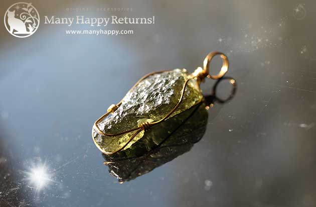 �p���[�X�g�[���y���_���g�g�b�v