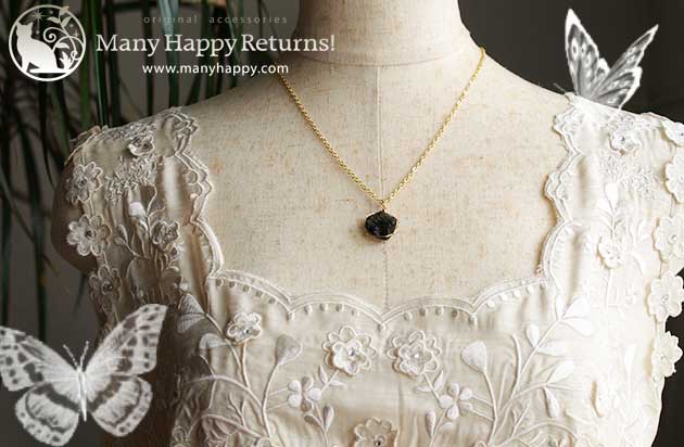 �p���[�X�g�[���y���_���g�g�b�v