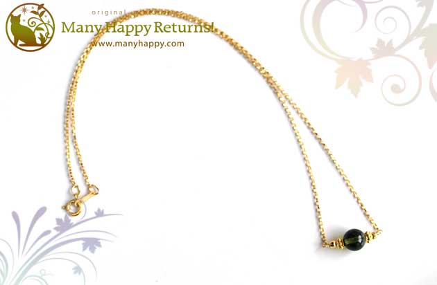 �p���[�X�g�[���l�b�N���X