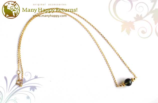 �p���[�X�g�[���l�b�N���X