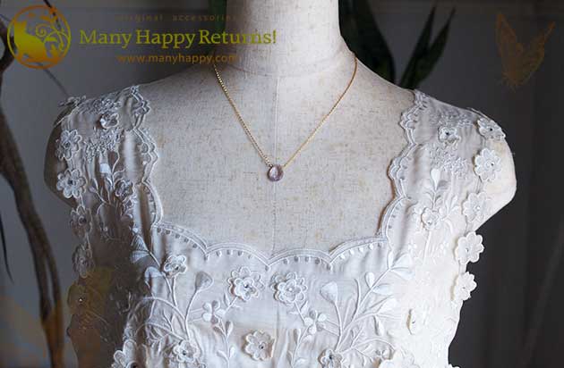 �p���[�X�g�[���y���_���g�g�b�v