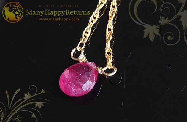 �p���[�X�g�[���l�b�N���X