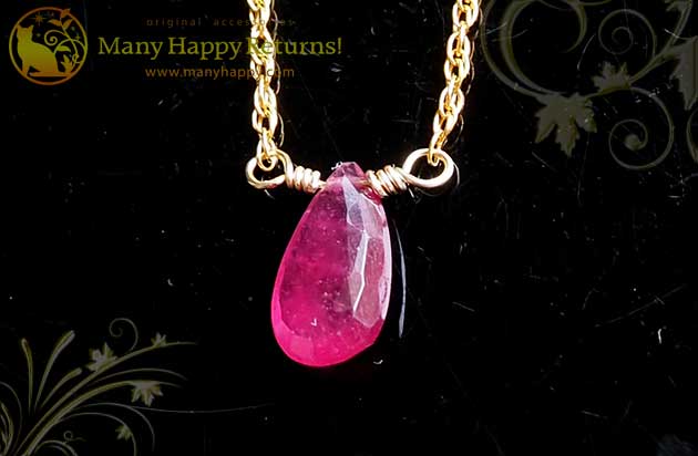 �p���[�X�g�[���l�b�N���X