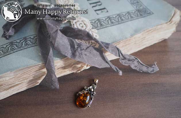 �p���[�X�g�[���y���_���g�g�b�v