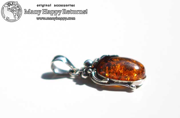 �p���[�X�g�[���y���_���g�g�b�v