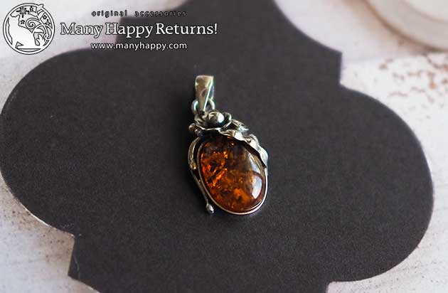 �p���[�X�g�[���y���_���g�g�b�v