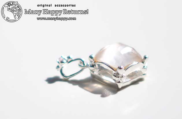 �p���[�X�g�[���y���_���g�g�b�v