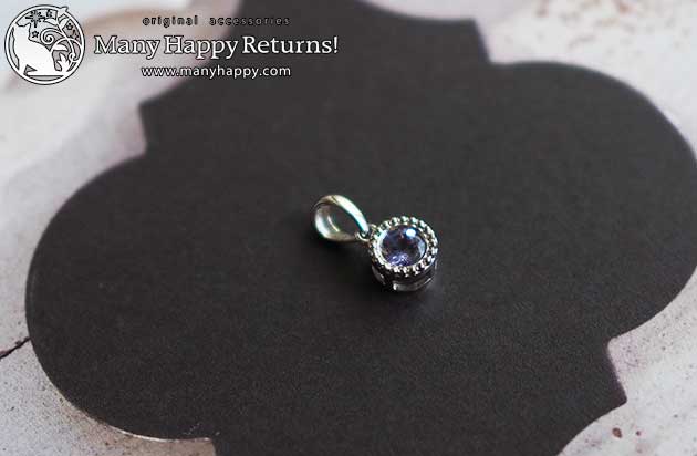 �p���[�X�g�[���y���_���g�g�b�v