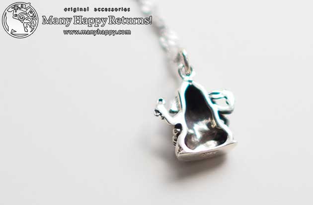 �p���[�X�g�[���y���_���g�g�b�v