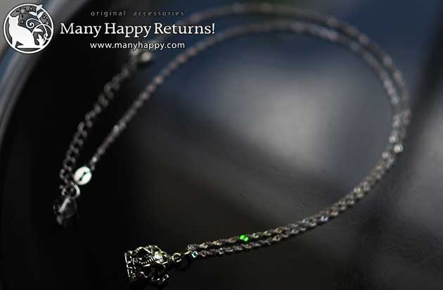 �p���[�X�g�[���y���_���g�g�b�v