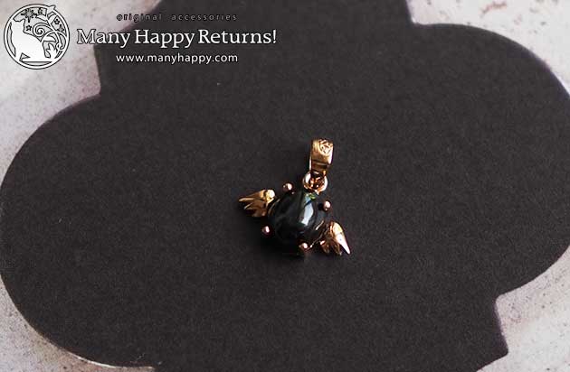 �p���[�X�g�[���y���_���g�g�b�v