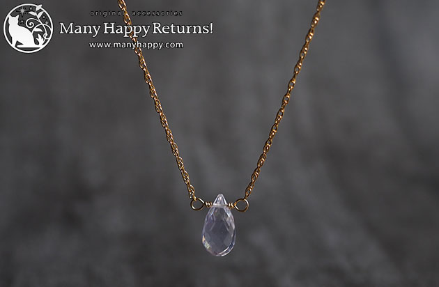 �p���[�X�g�[���l�b�N���X