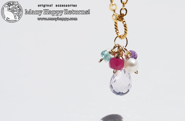 �p���[�X�g�[���l�b�N���X